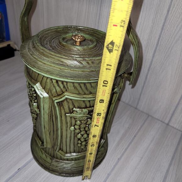Vintage MCM Avacado Green Faux Wood Grain Grape Motif Ice Wine Bucket - Picture 7 of 9